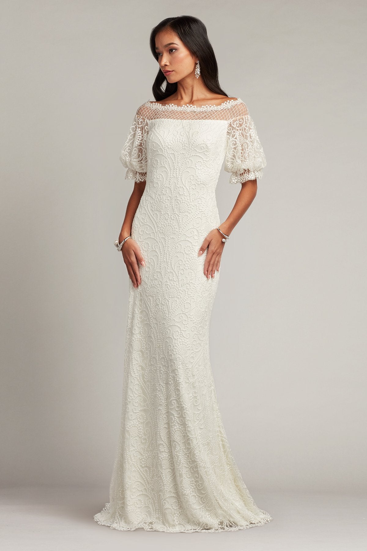 Whelan Embroidered Puff-Sleeve Gown