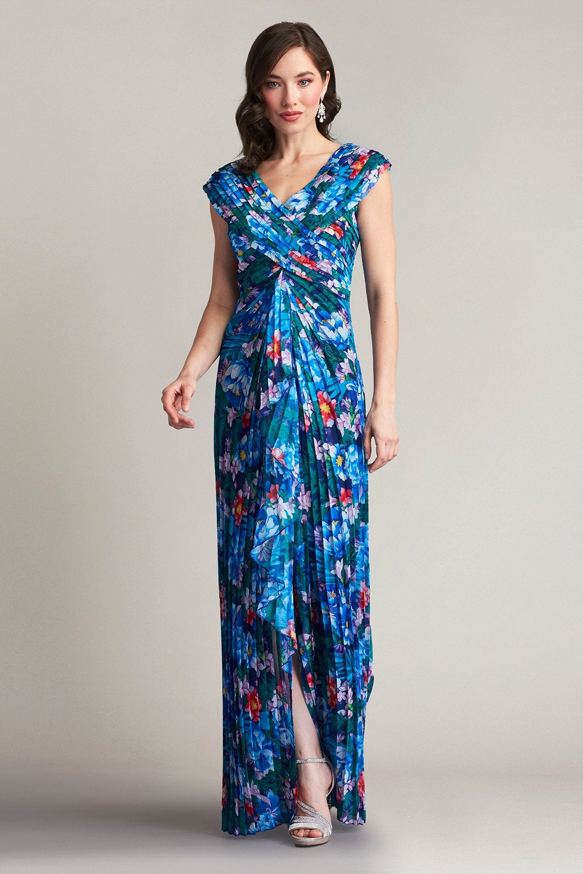 Novie Floral Print Gown