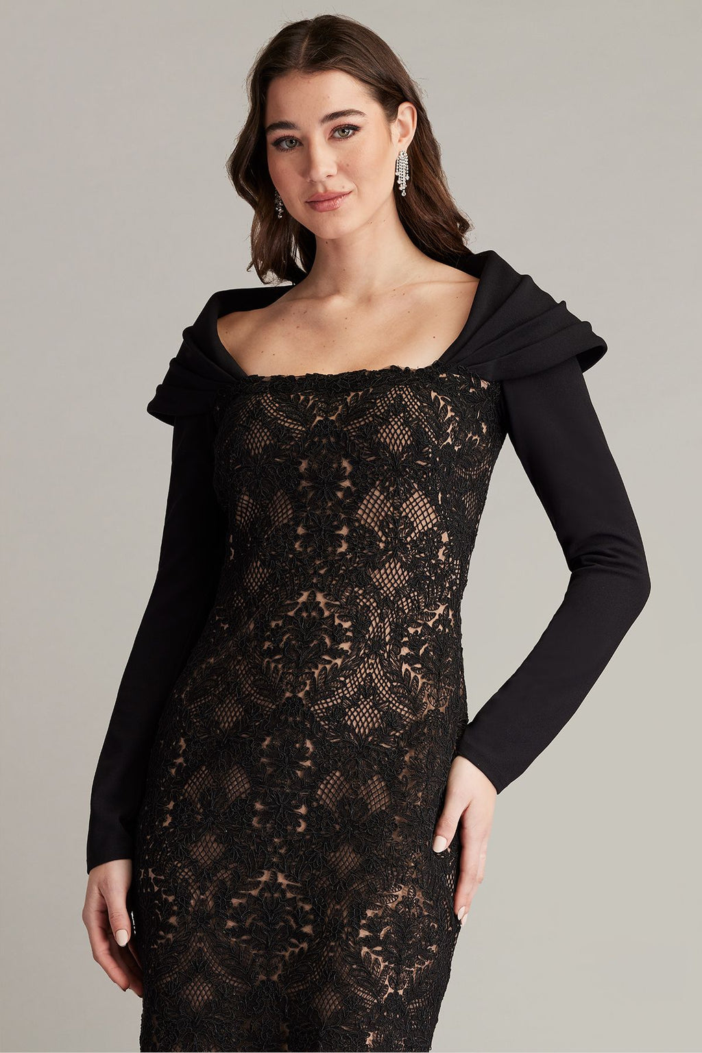 Arna Embroidered Portrait Collar Dress