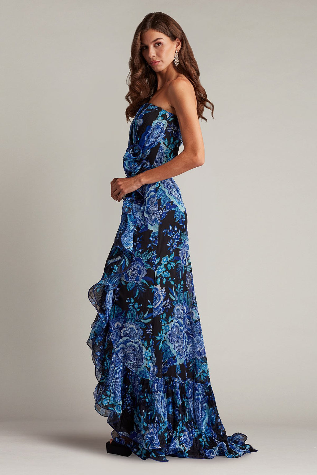 Morwenna Floral Print Ruffle Gown – Tadashi Shoji Official Online Boutique
