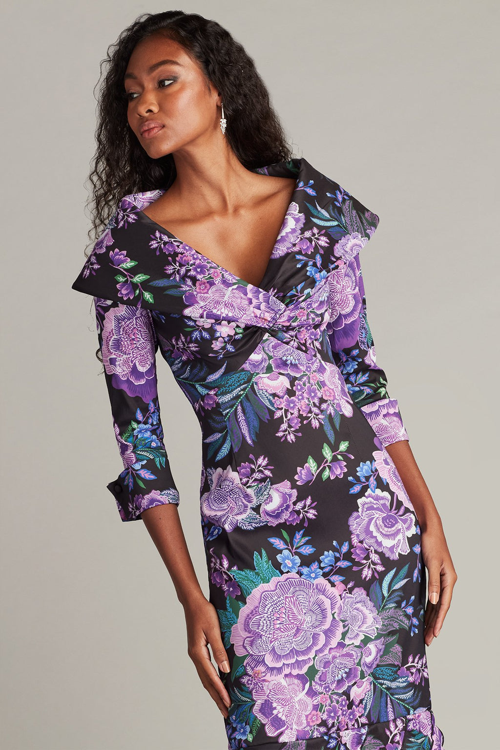 Blythe Floral Portrait Collar Gown – Tadashi Shoji Official Online Boutique