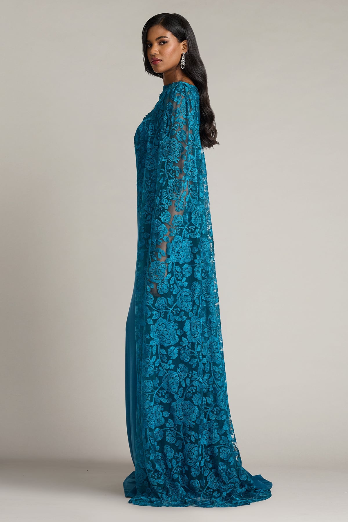 MARC BYのドレス Mirrored Lace Floral Sleeveless Gown | Marchesa