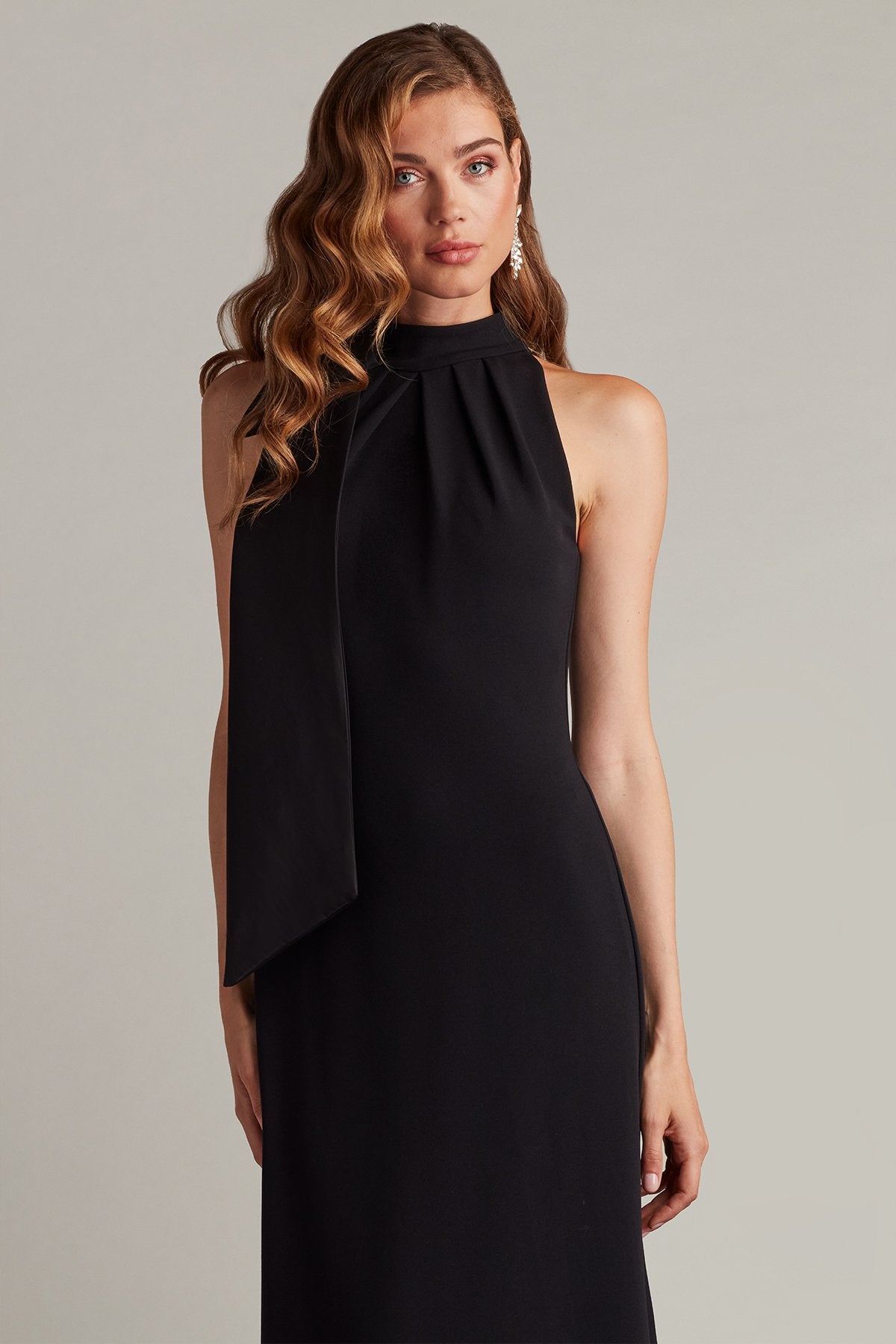 Sims Taffeta Shoulder Bow Halter Gown Black – Tadashi Shoji