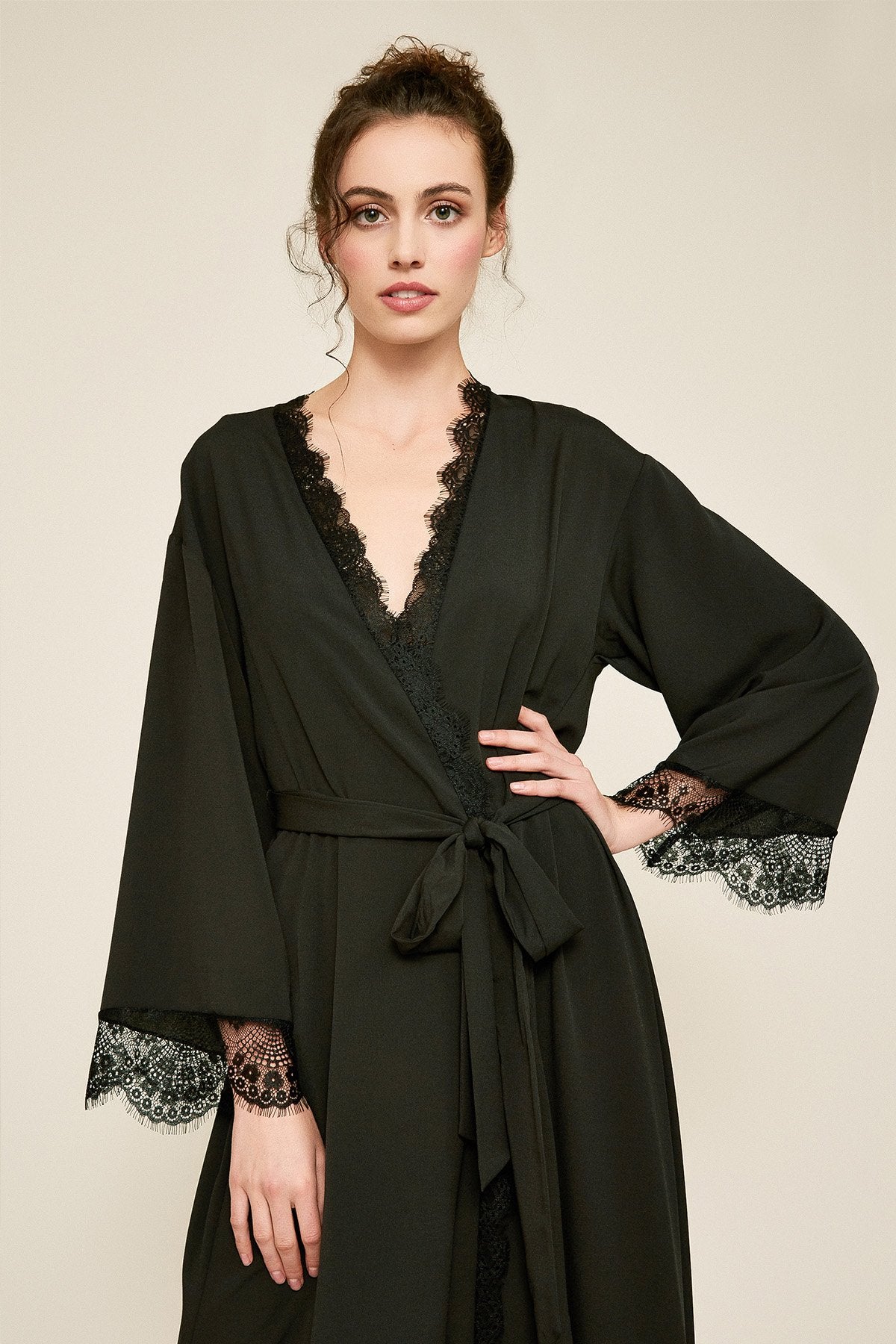 Vitti Crepe Lace Long Robe