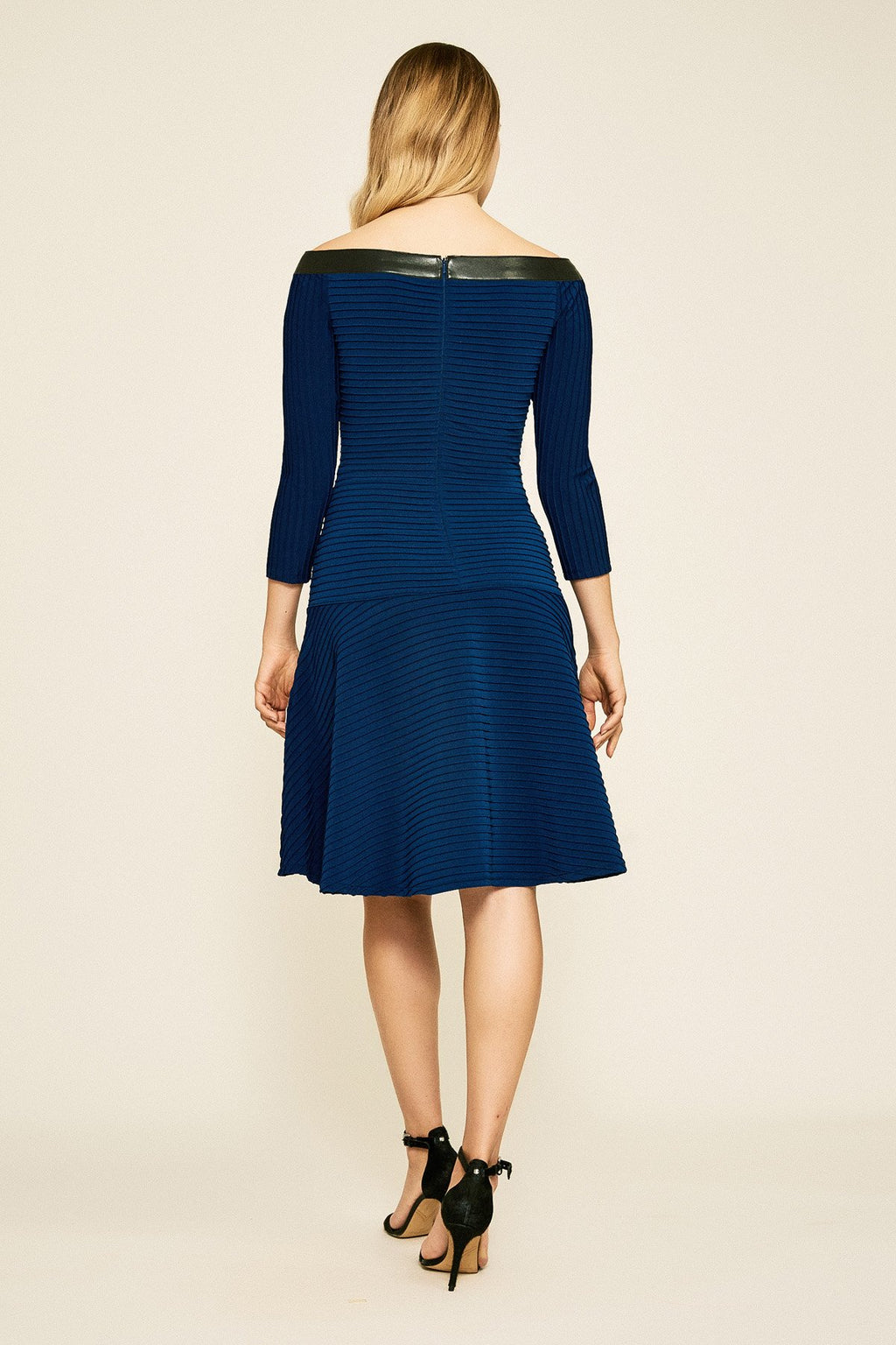 Tadashi Shoji - Livia Pintuck Keyhole Dress