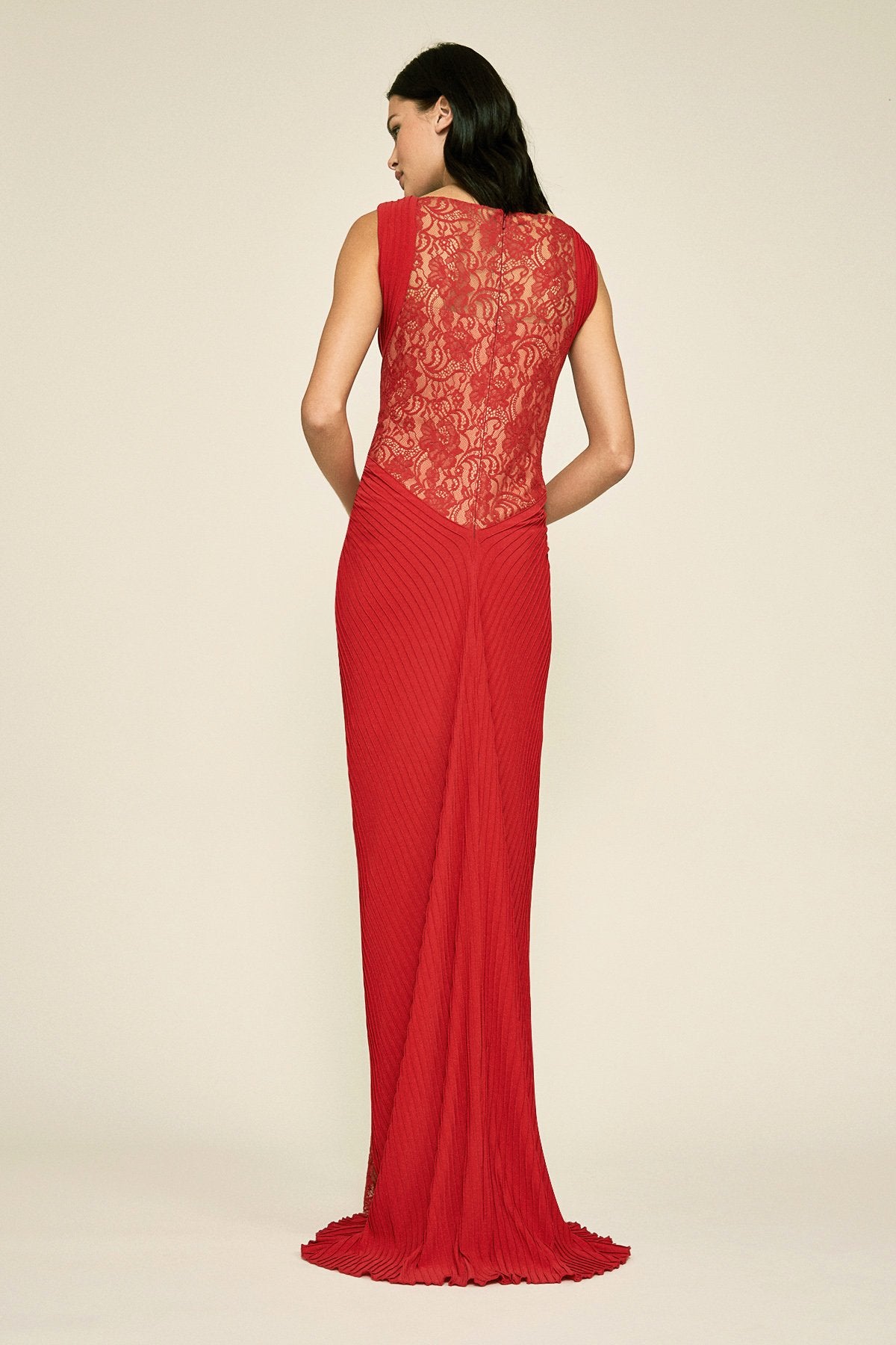 Rizo Sleeveless Pintuck Gown
