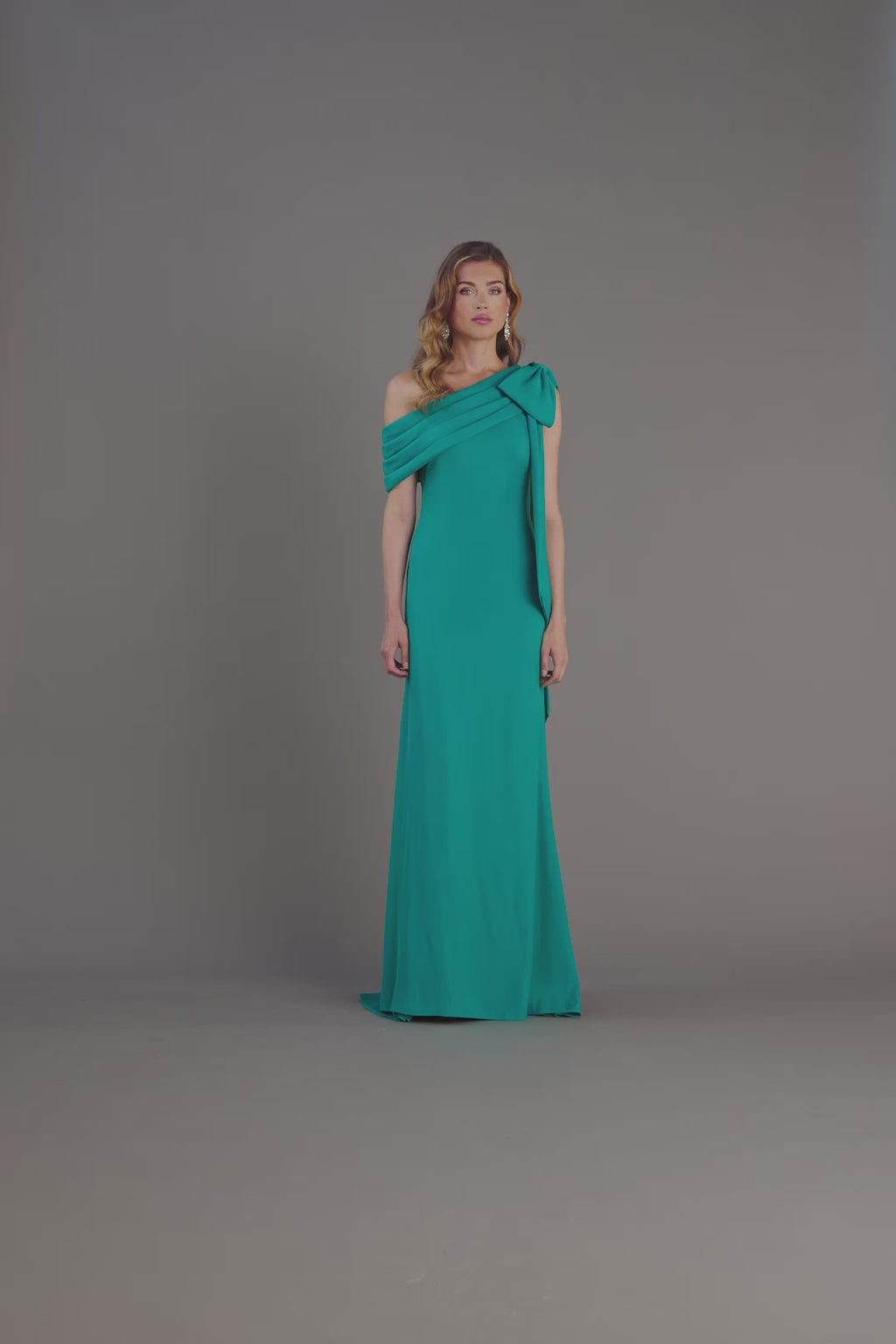 ALG18371L-FUCHA video ALG18371L_DUSTY TEAL.mov