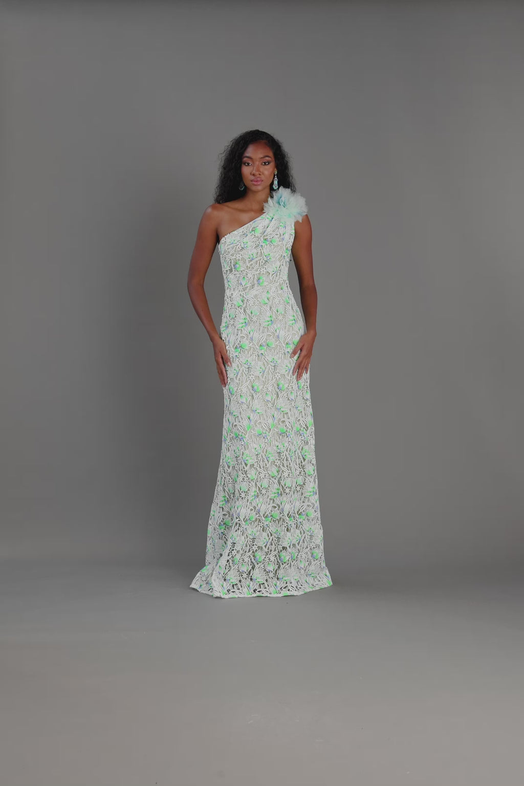 CHY25433L-WALOE video CHY25433L_WHITE ALOE GREEN.mov