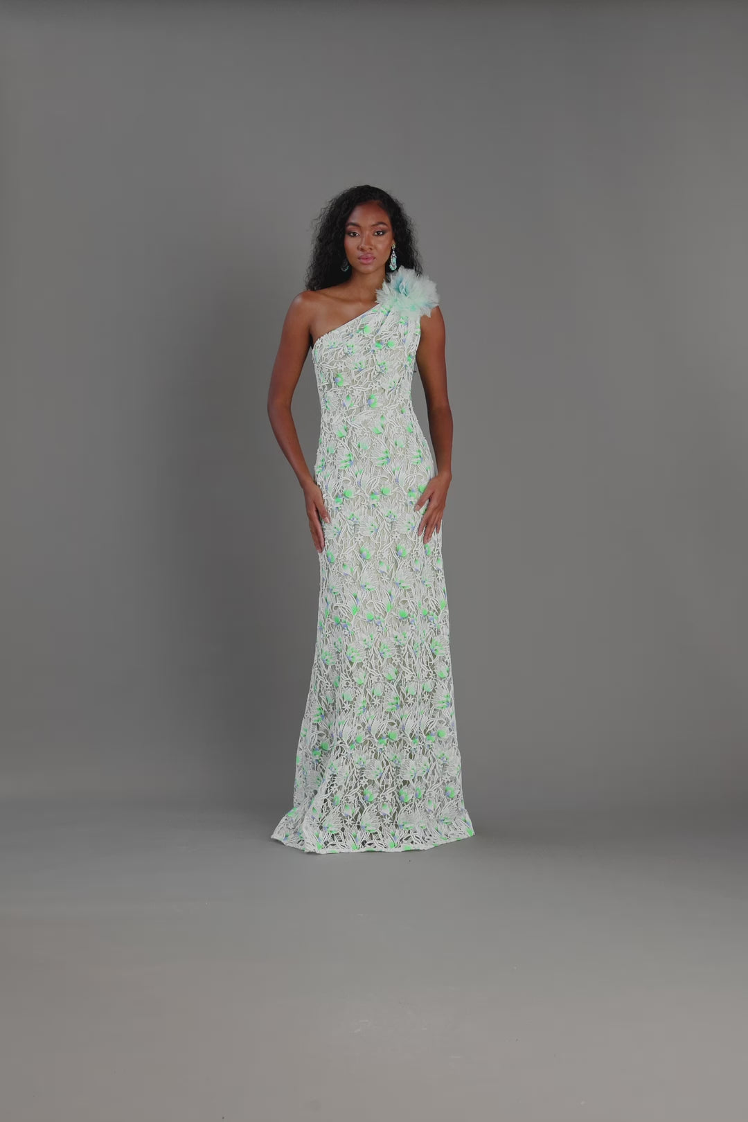 CHY25433L-WALOE video CHY25433L_WHITE ALOE GREEN.mov