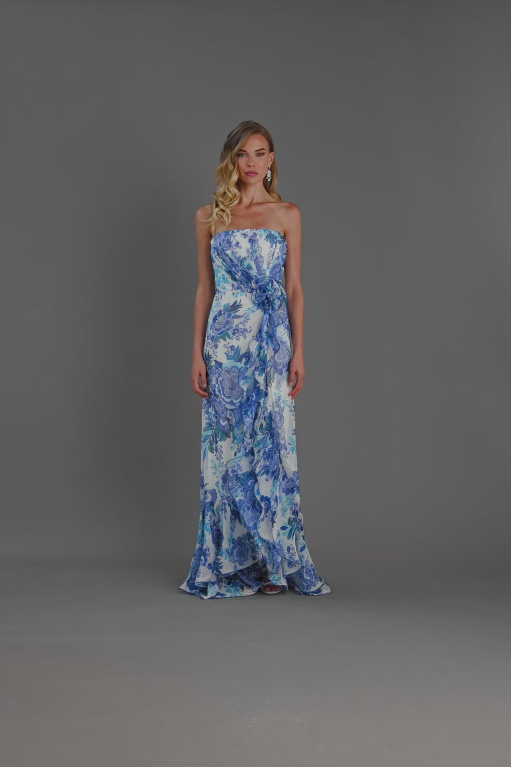 CHW24386L-WHBFL video CHW24386L_WHITE BLUE FLORAL.mov