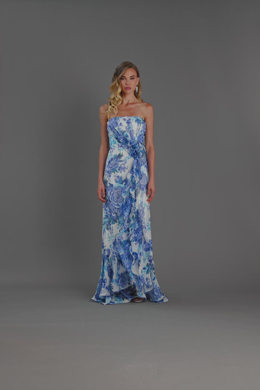 CHW24386L-WHBFL video CHW24386L_WHITE BLUE FLORAL.mov
