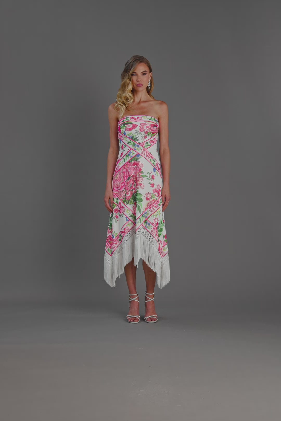 CHZ25452MD-WHFFL video CHZ25452MD_WHITE FUCHSIA FLORAL.mov