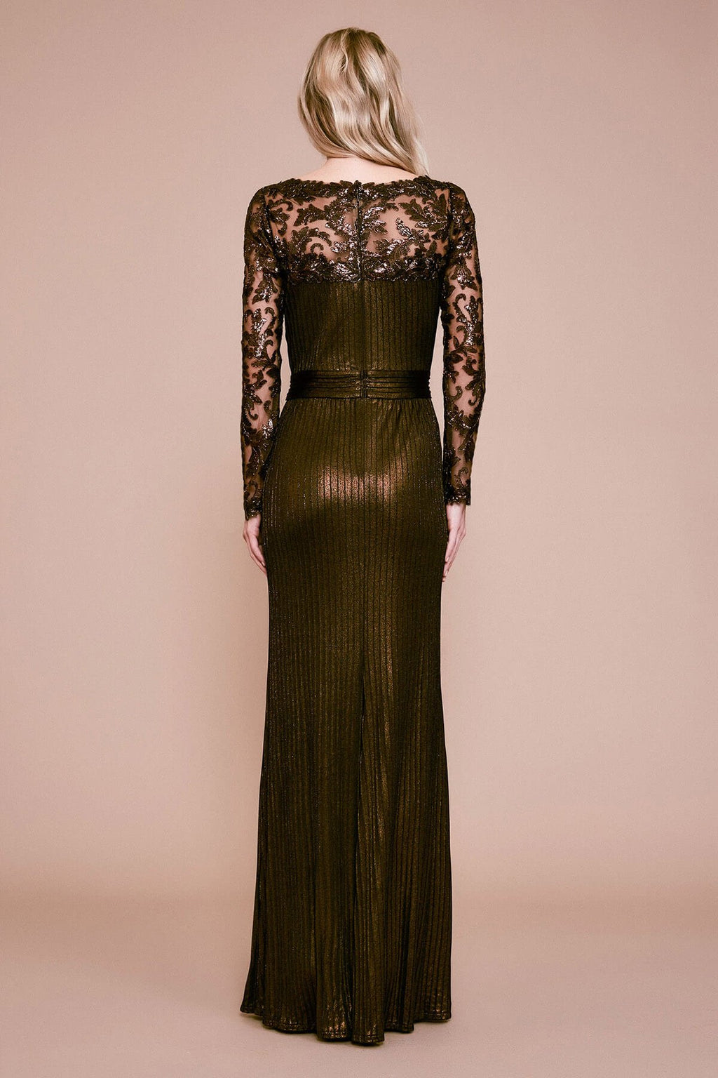 Tadashi Shoji - Vin Long-Sleeve Metallic Pintuck Gown