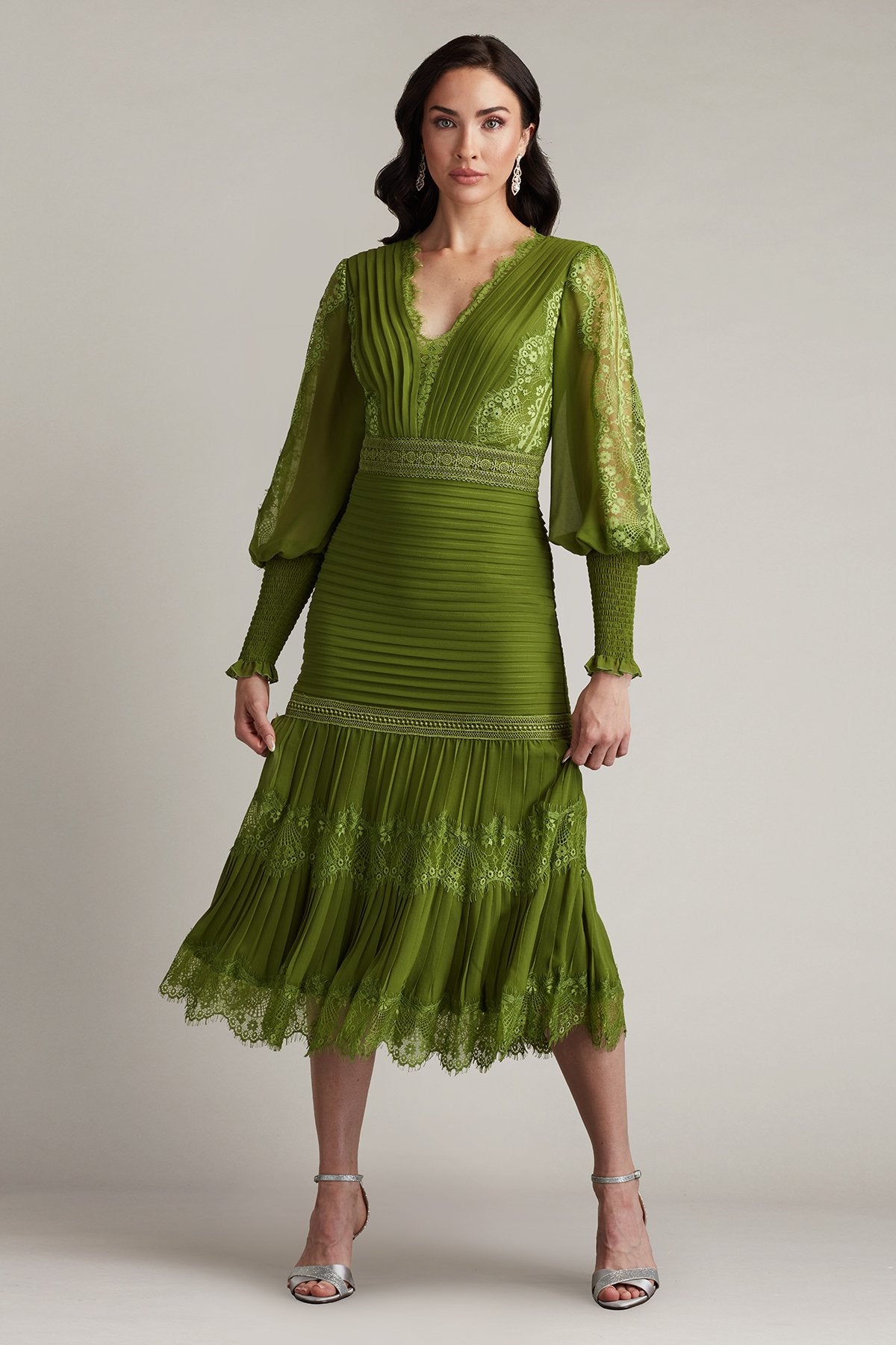 イサ Nyssa Bishop Sleeve Dress IVY – Tadashi Shoji Official Online Boutique
