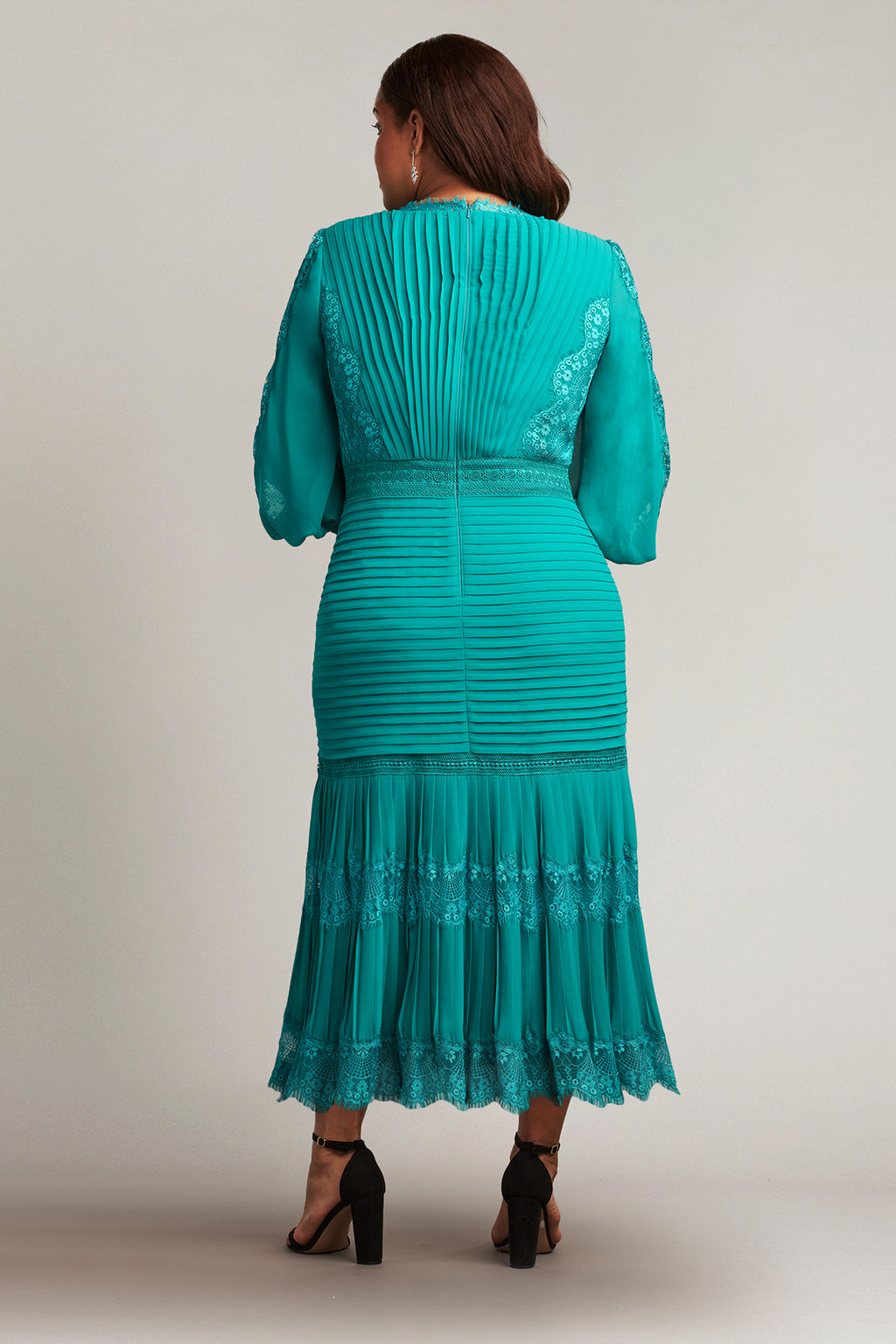 Nyssa Bishop Sleeeve Dress - PLUS SIZE