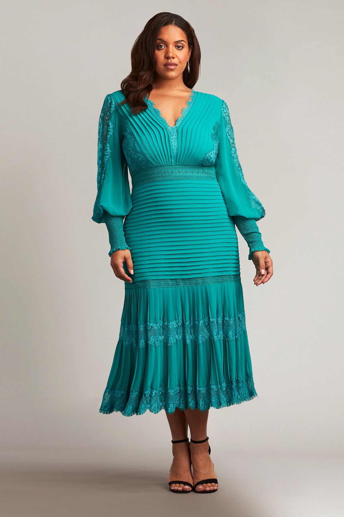 Nyssa Bishop Sleeeve Dress - PLUS SIZE