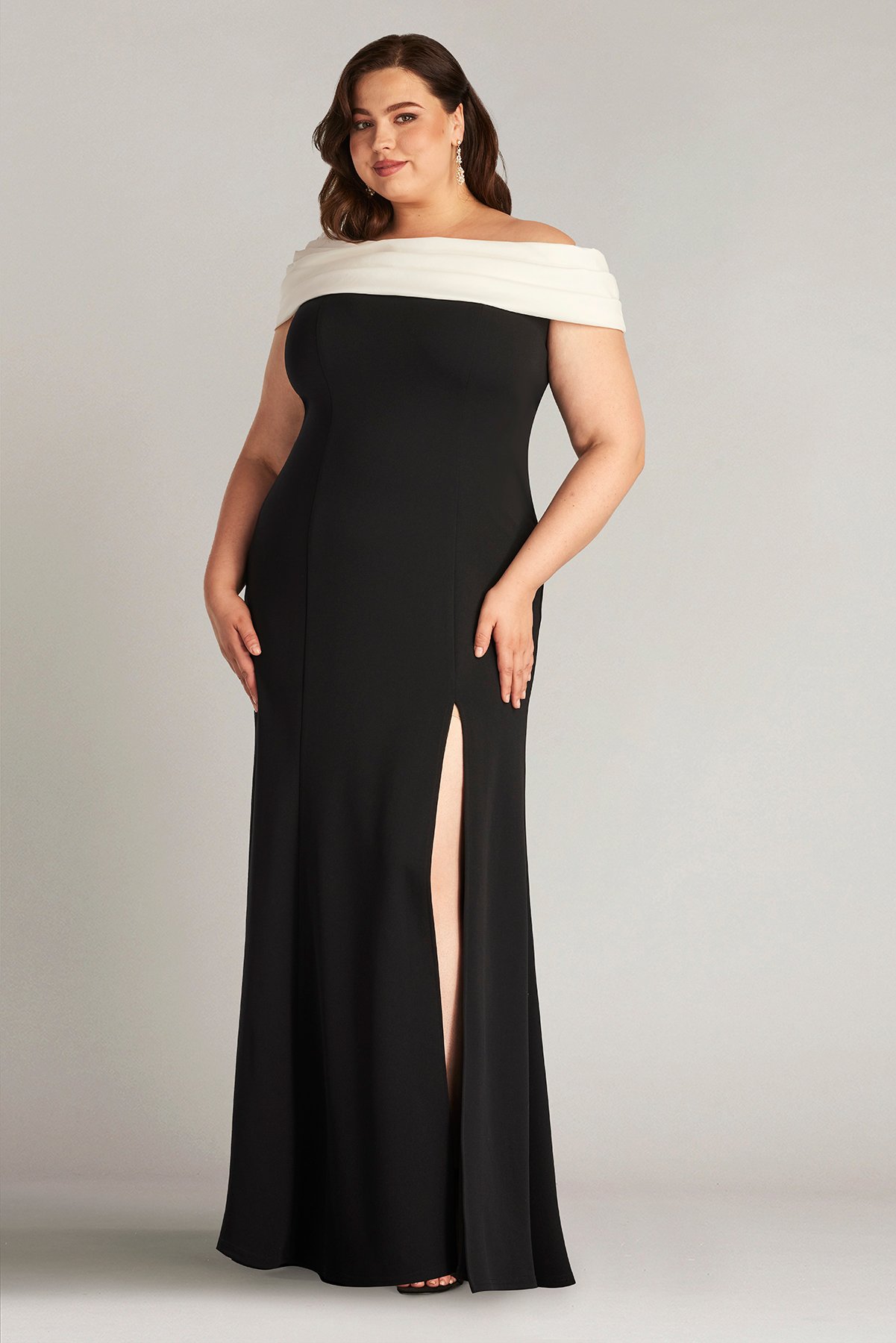 TADASHI SHOJI Size2　黒 Dalton Two-Tone Off-Shoulder Gown | Tadashi Shoji