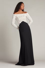 cfe25402l_ivory_black_front.jpg