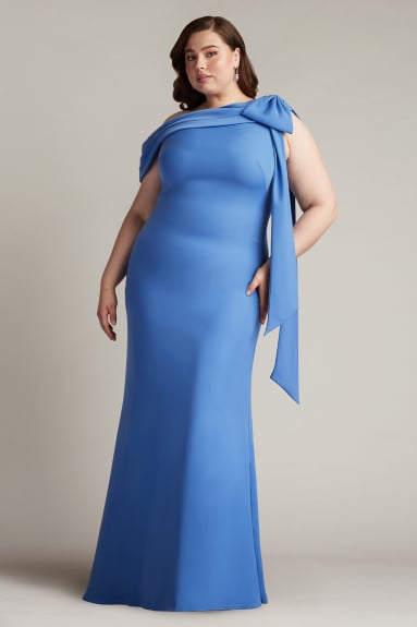 Cassia Bow-Shoulder Crepe Gown - PLUS SIZE