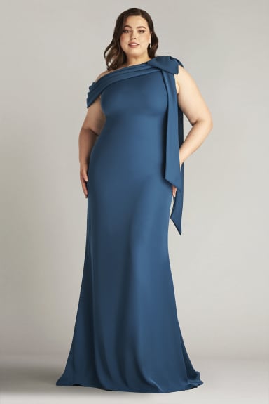 Cassia Bow-Shoulder Crepe Gown - PLUS SIZE