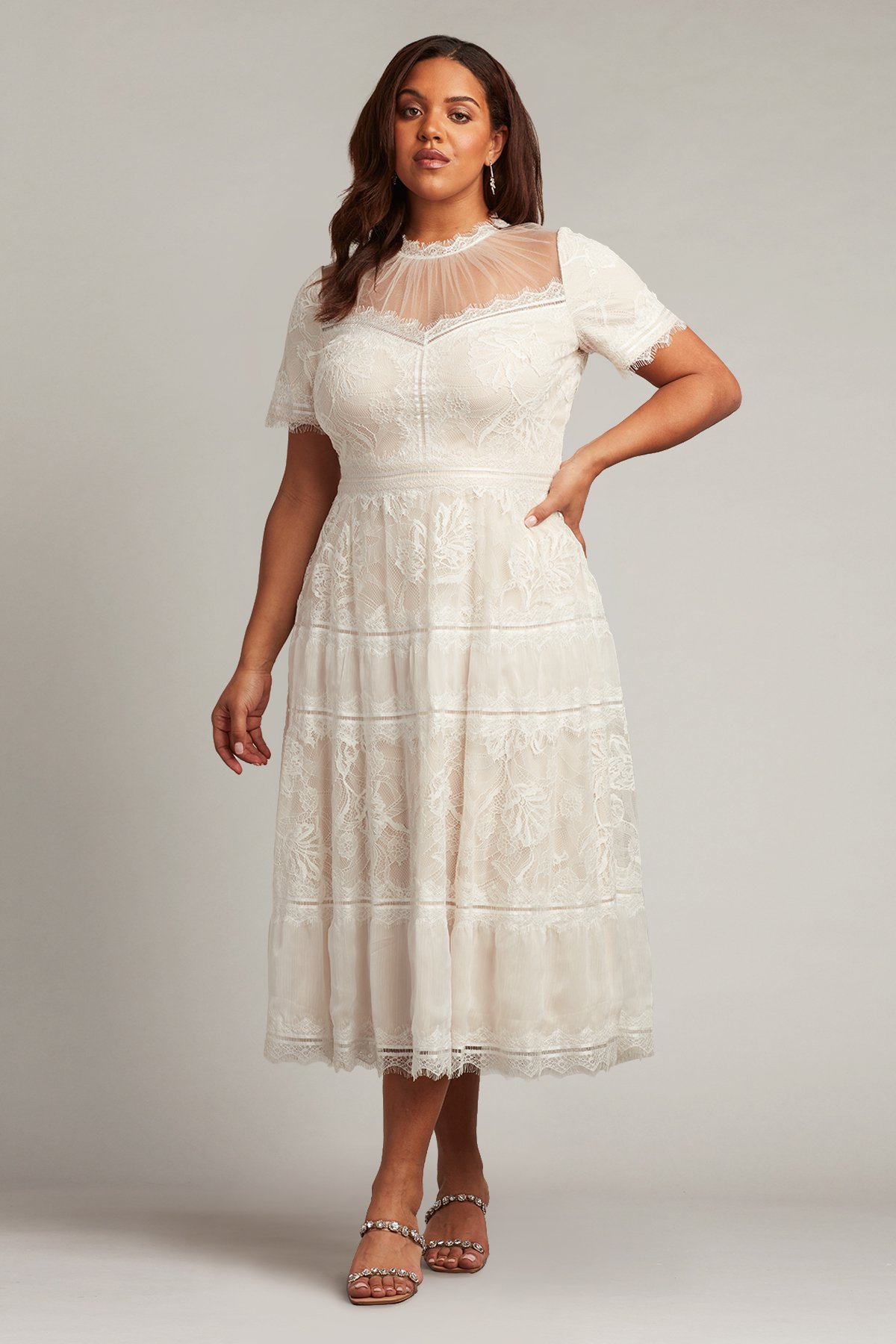 Plus Size Beach Wedding Dresses White Deep Lace V Neck Long Sleeve Sweep  Train | eBay