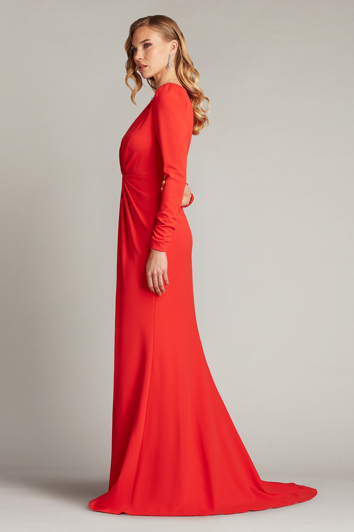 【TADASHI SHOJI】BATES ツイストフロント ガウン Bates Twist-Front Gown | Tadashi Shoji