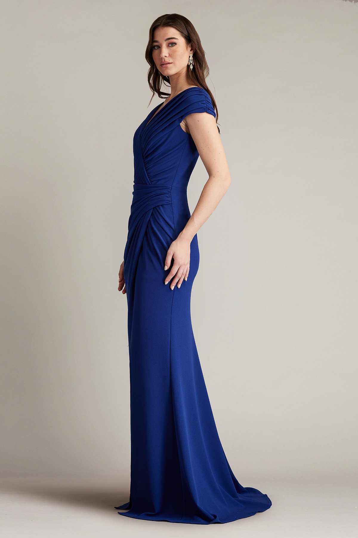 【Tadashi Shoji】Gita Draped llic Halter Gown Gita Draped Metallic Halter Gown | Tadashi Shoji