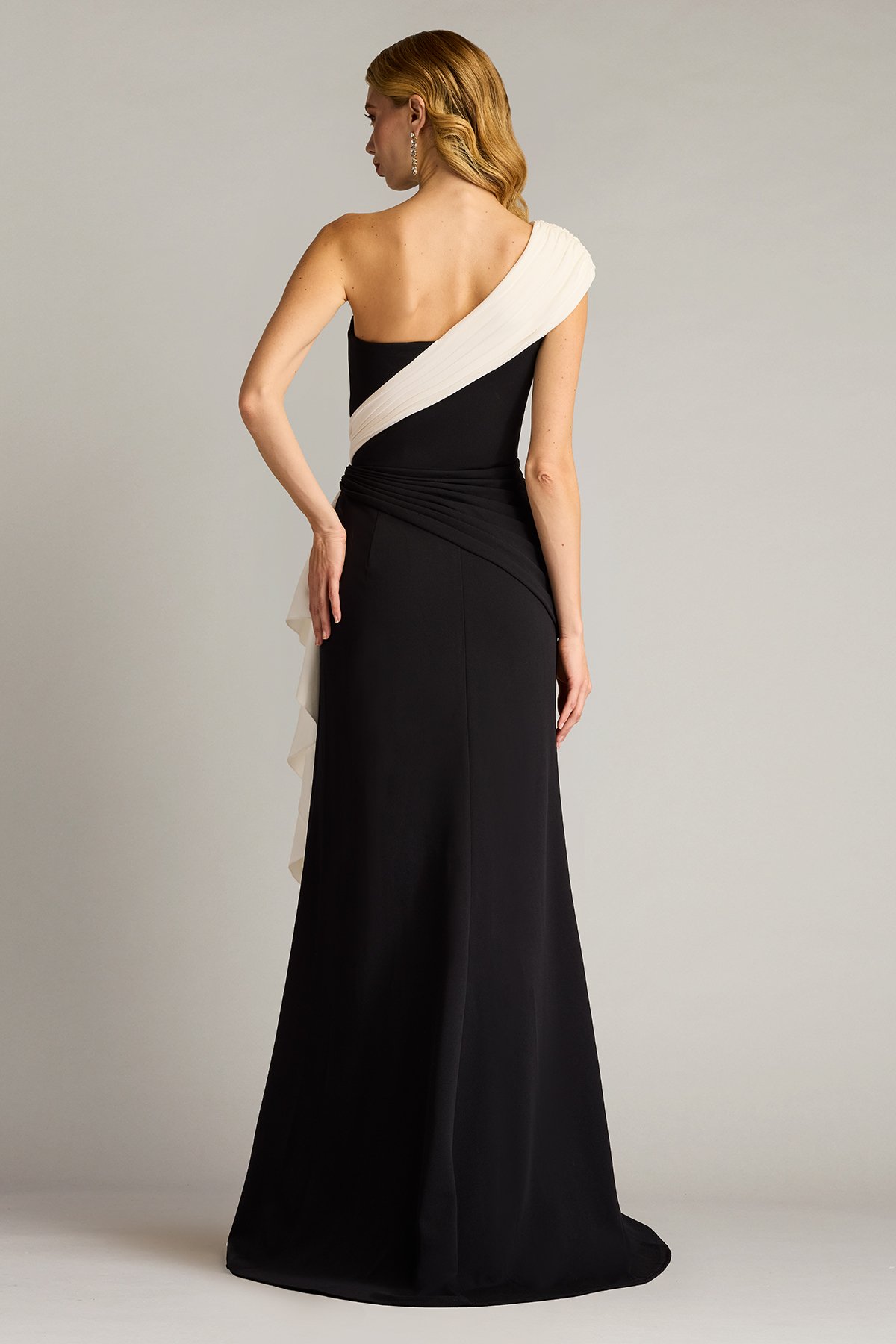驚きの激安価格 Sash Waterfall Lune Gown Shoji Tadashi | ロングワンピース+マキシワンピース