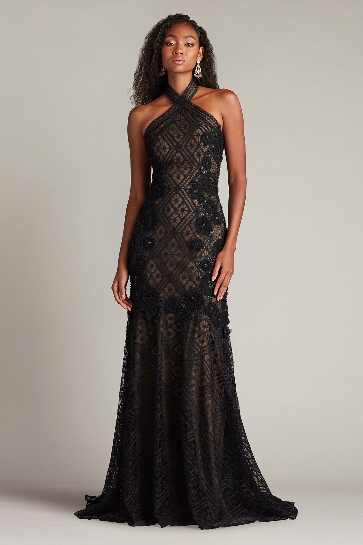 ★新作♪★TADASHI SHOJI SHOULDER BOW HALTER GOWN★ Cassia Bow-Shoulder Crepe Gown - PLUS SIZE BAMBO | Tadashi Shoji