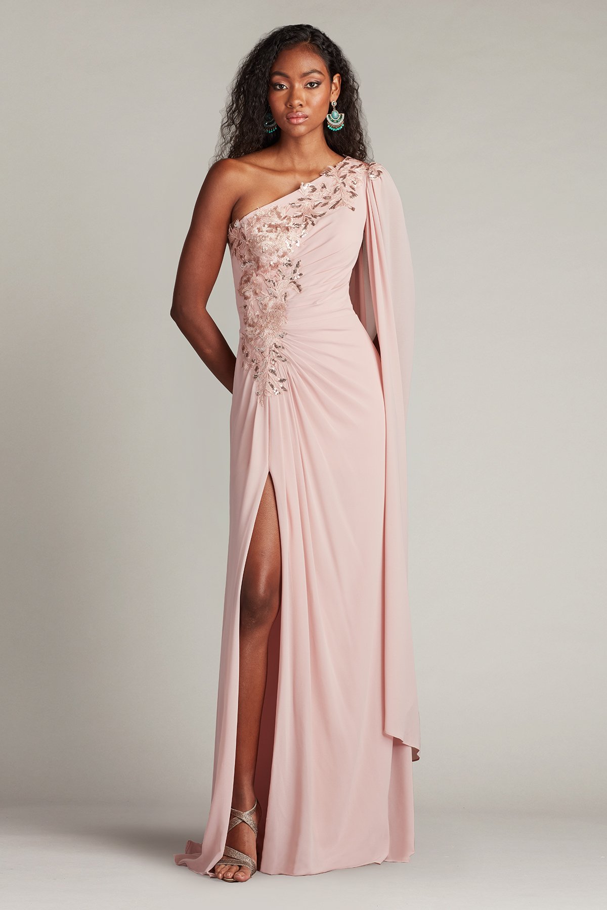 エターナルな魅力【TADASHI SHOJI】 Cap Sleeve Side Slit Gown Ember Cape Sleeve Gown | Tadashi Shoji
