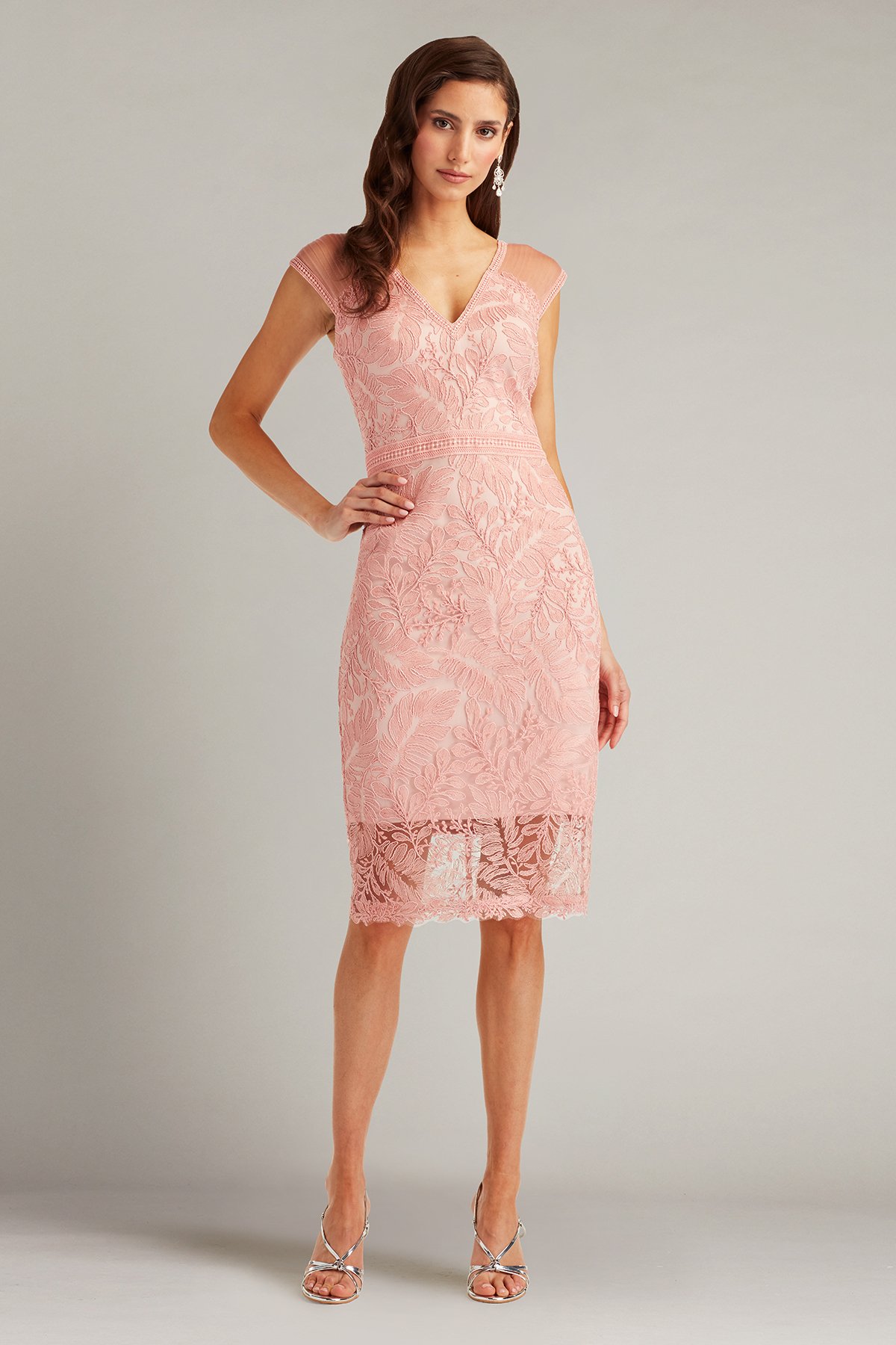 【TADASHI SHOJI】EVONNE 刺繍ドレス Evonne Embroidered Dress Emerald | Tadashi Shoji