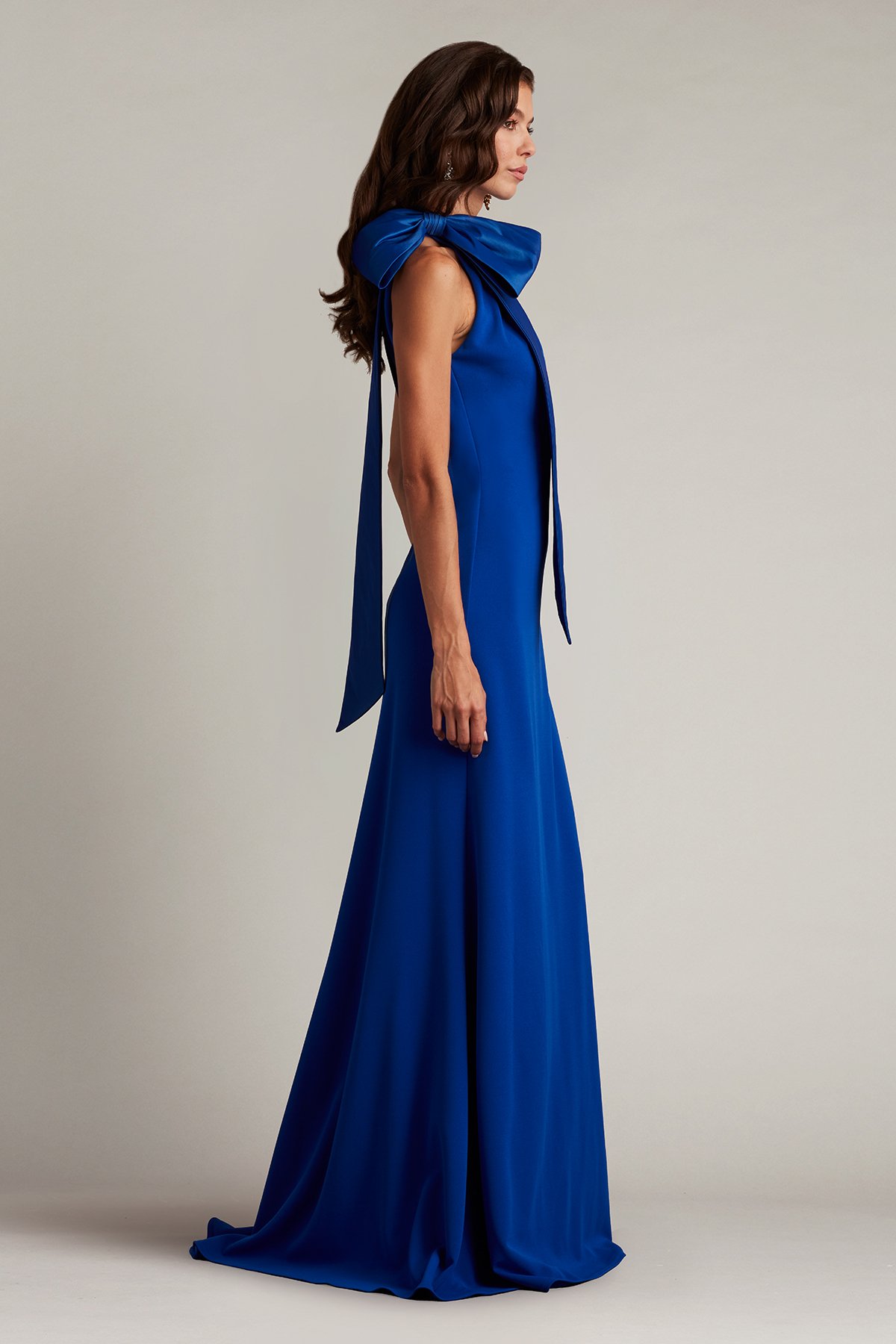 ★新作♪★TADASHI SHOJI SHOULDER BOW HALTER GOWN★ Sims Taffeta Shoulder Bow Halter Gown | Tadashi Shoji
