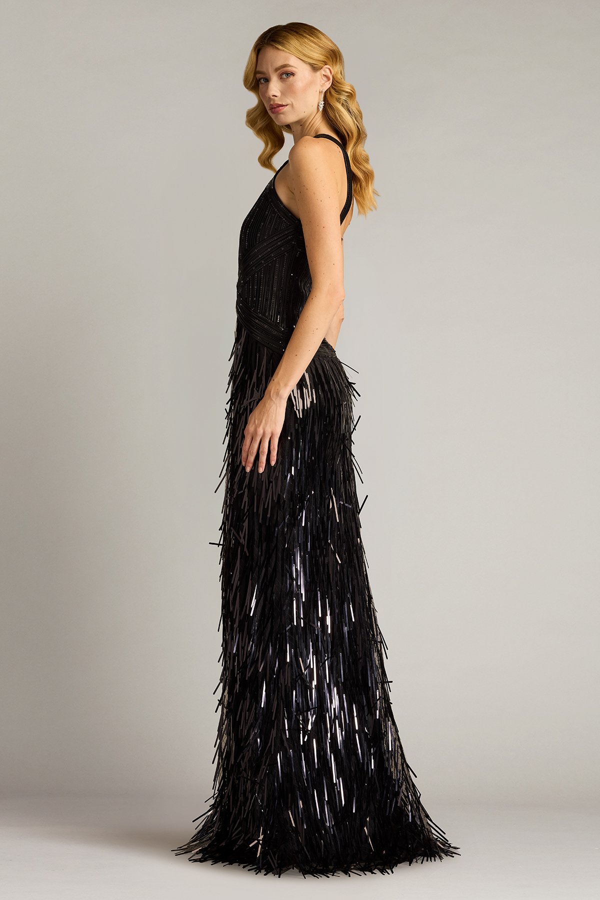 ★新作♪★TADASHI SHOJI SHOULDER BOW HALTER GOWN★ Ares Sequin Fringe Halter Gown | Tadashi Shoji