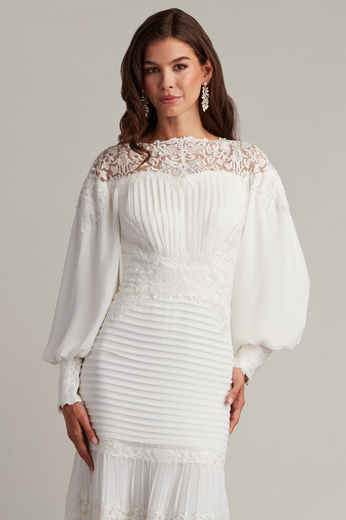 sazae　0804 Silverado Blouson Sleeve Gown | Tadashi Shoji Bridal