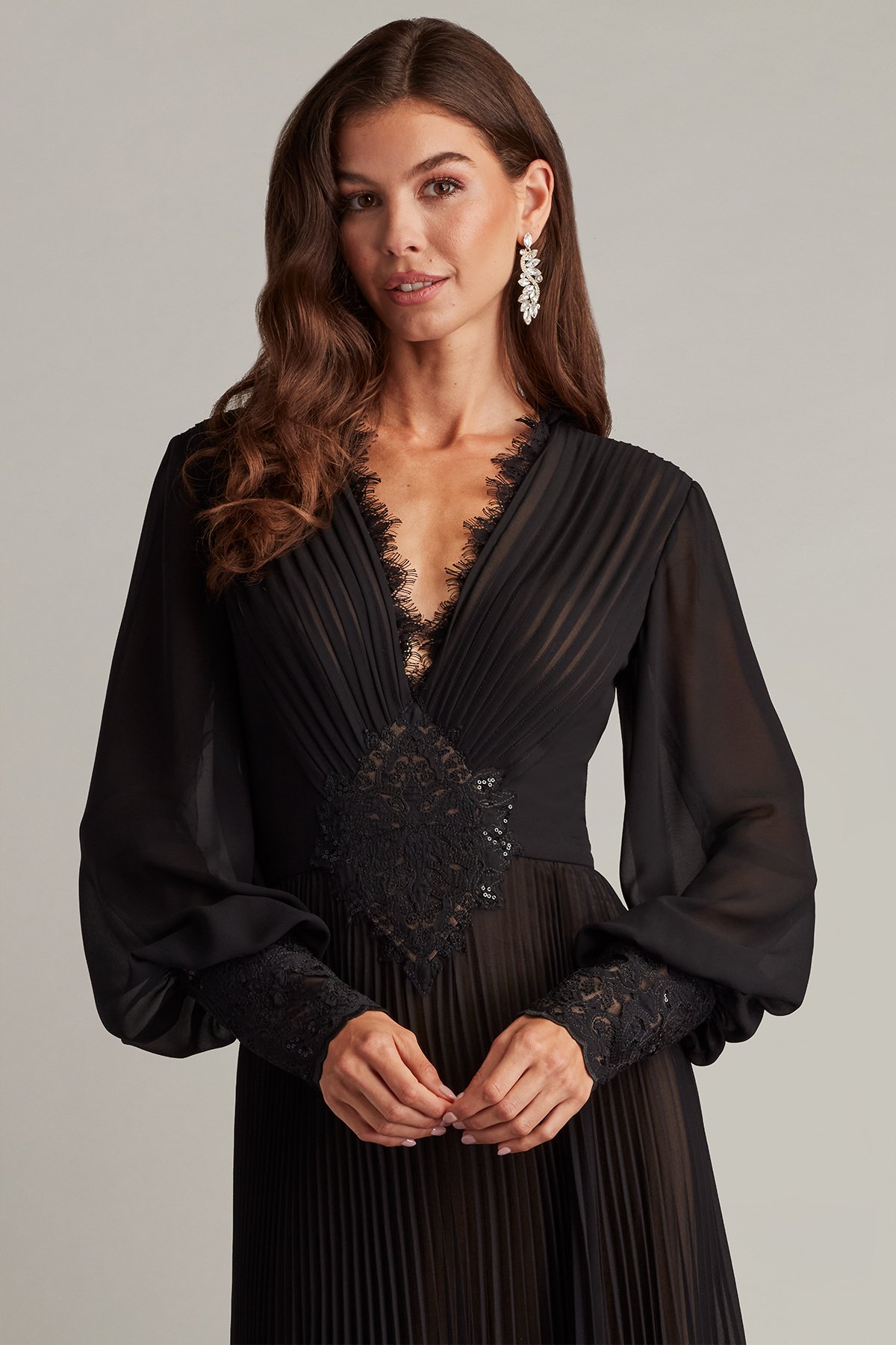 新作Tadashi shoji パーティードレス Fellows Blouson Gown Fellows Blouson Sleeve Gown | Tadashi Shoji