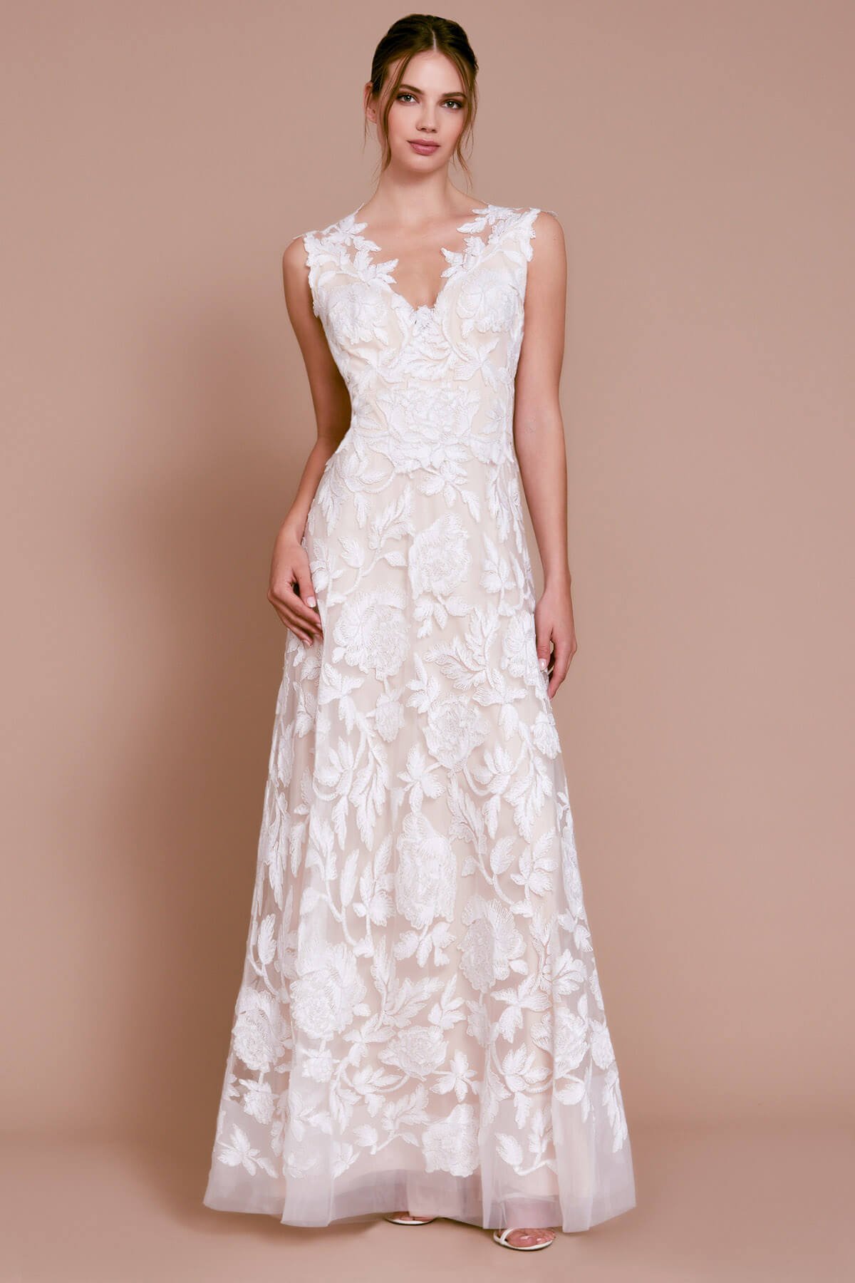 Tadashi shoji wedding best sale gown