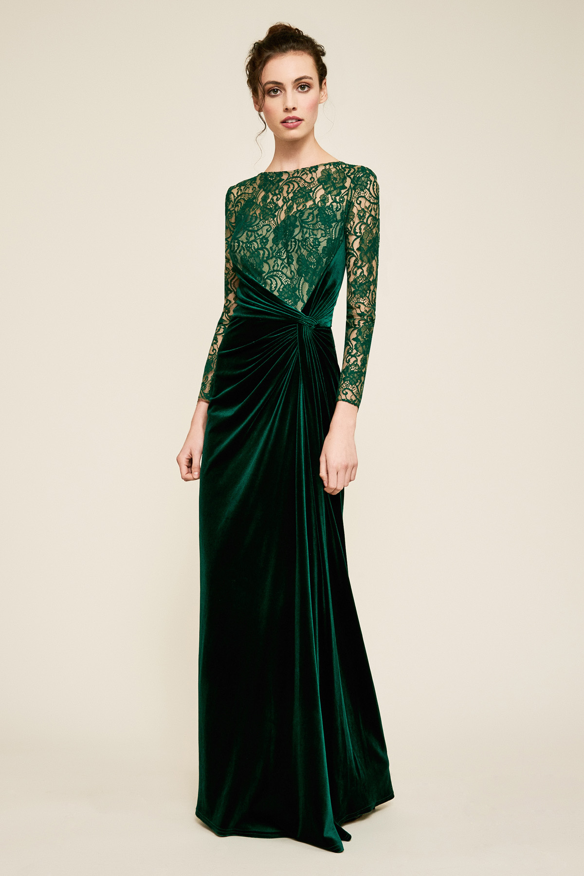 Tatis Long Sleeve Velvet Gown
