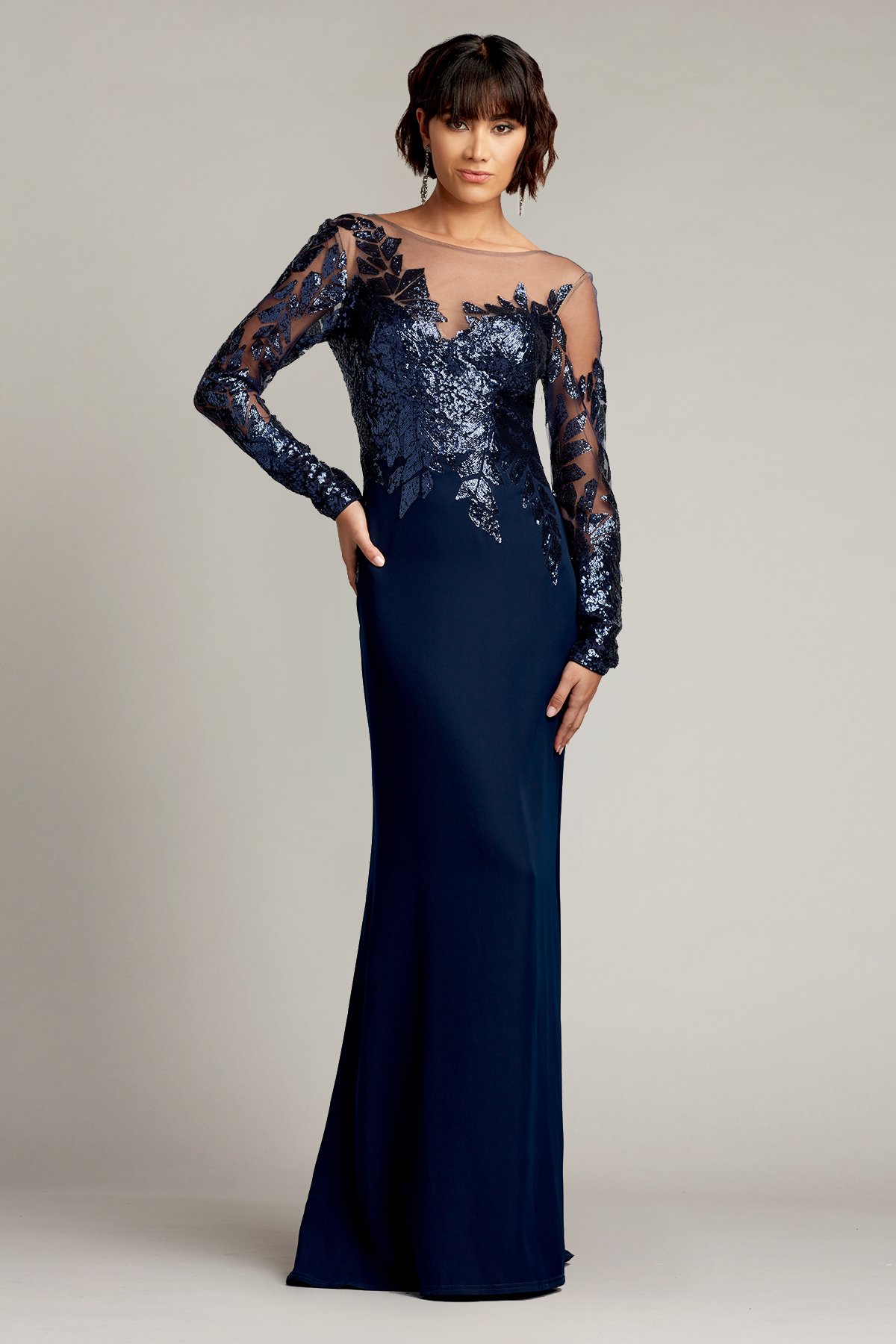Tadashi shoji crepe on sale gown