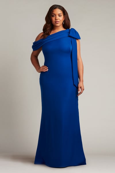 Cassia Bow-Shoulder Crepe Gown - PLUS SIZE