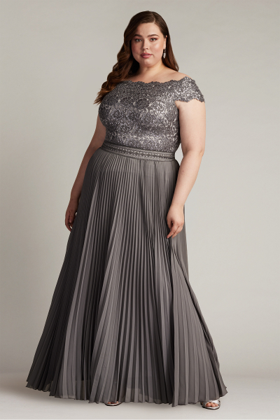 Women s Plus Size Evening Gowns Formal Dresses Tadashi Shoji