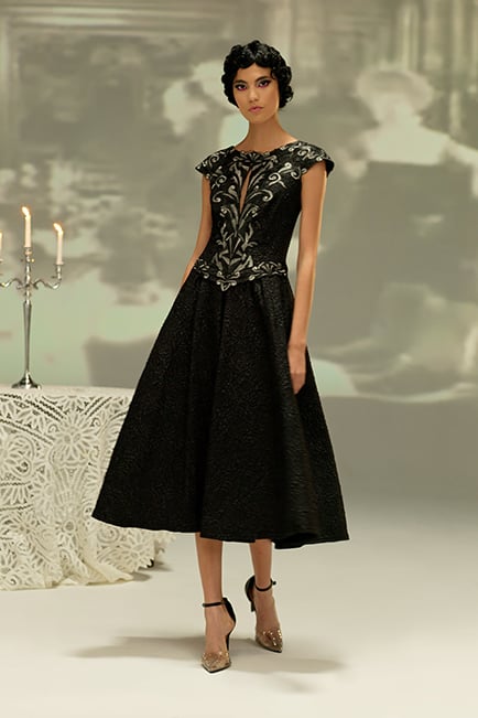 BLACK/SILVER ROSE MOTIF JACQUARD CAP SLEEVE MIDI-DRESS WITH ART DECO EMBROIDERED TULLE APPLIQUE 